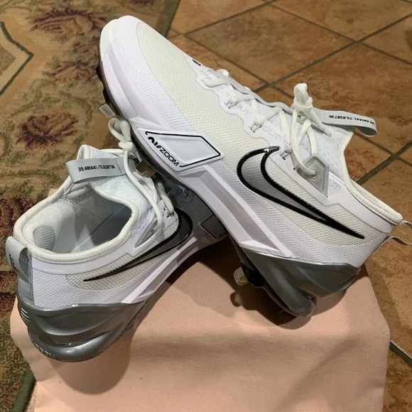 Nike Mens Force Zoom Trout 9 Elite Baseball Cleats
